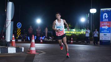 BIB: 41032, 42195
                            <button type="button" onclick="openModal(23005009)" class="btn btn-primary btn-sm float-right btn-popup" data-toggle="modal" data-target=".modal-high-quality">
                        <i class="fas fa-shopping-cart"></i> Add to Cart
                    </button>
                                            <button type="button" onclick="isThisMe(23005009, true)" class="btn btn-success btn-sm float-right btn-popup btn-isme hidden" data-toggle="tooltip" data-placement="bottom" title="นี่คือรูปของคุณใช่ไหม คลิกที่นี่เพื่อเอาเข้าอัลบั้ม">
                        <i class="fas fa-plus"></i> Add to album
                    </button>
                    <button type="button" onclick="isThisMe(23005009, false)" class="btn btn-warning btn-sm float-right btn-popup btn-isnotme hidden">
                        <i class="fas fa-ban"></i> Remove from album
                    </button>